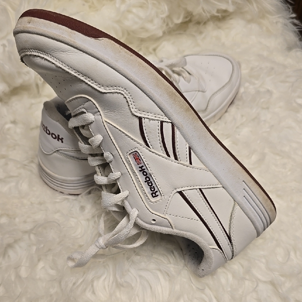 Reebok White and Maroon Sneakers - Picture 2 of 9